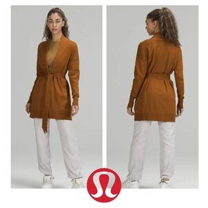 NWOT Lululemon cardigan